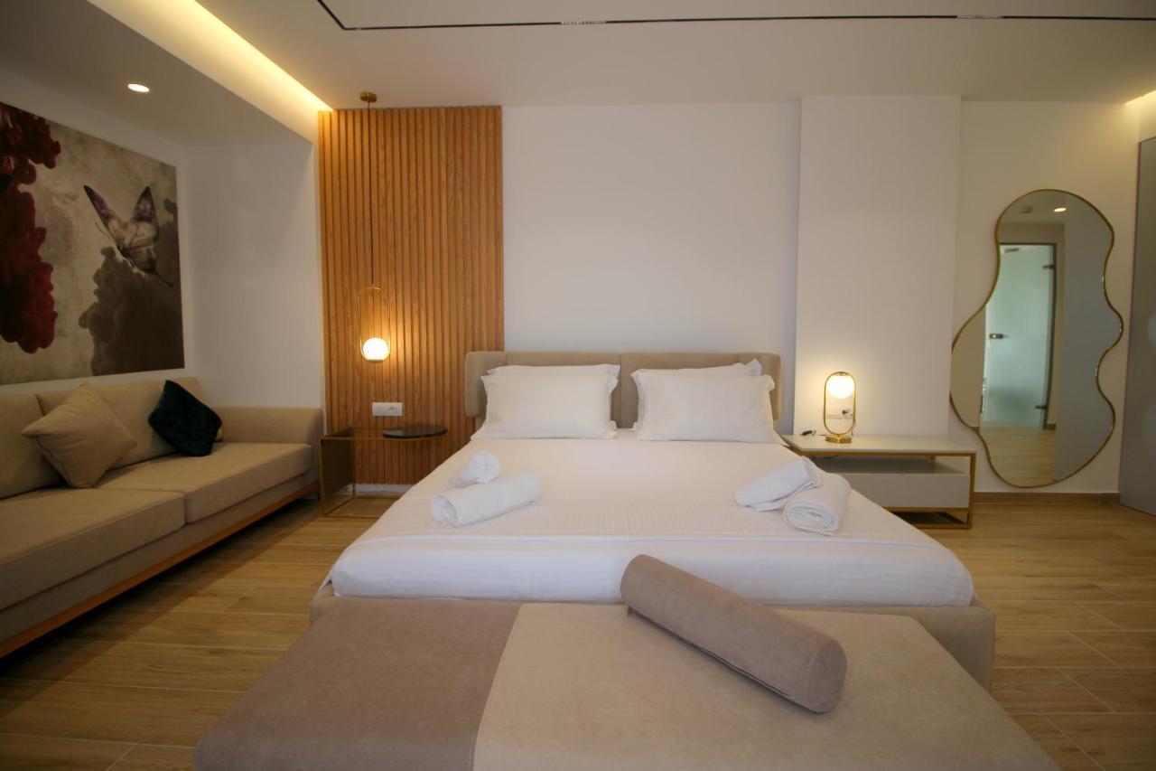 Julia Hotel 3*